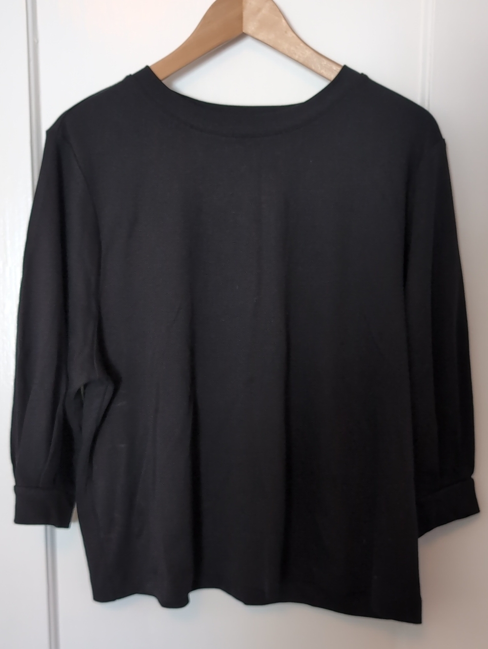 Black 3/4 Sleeve Shirt